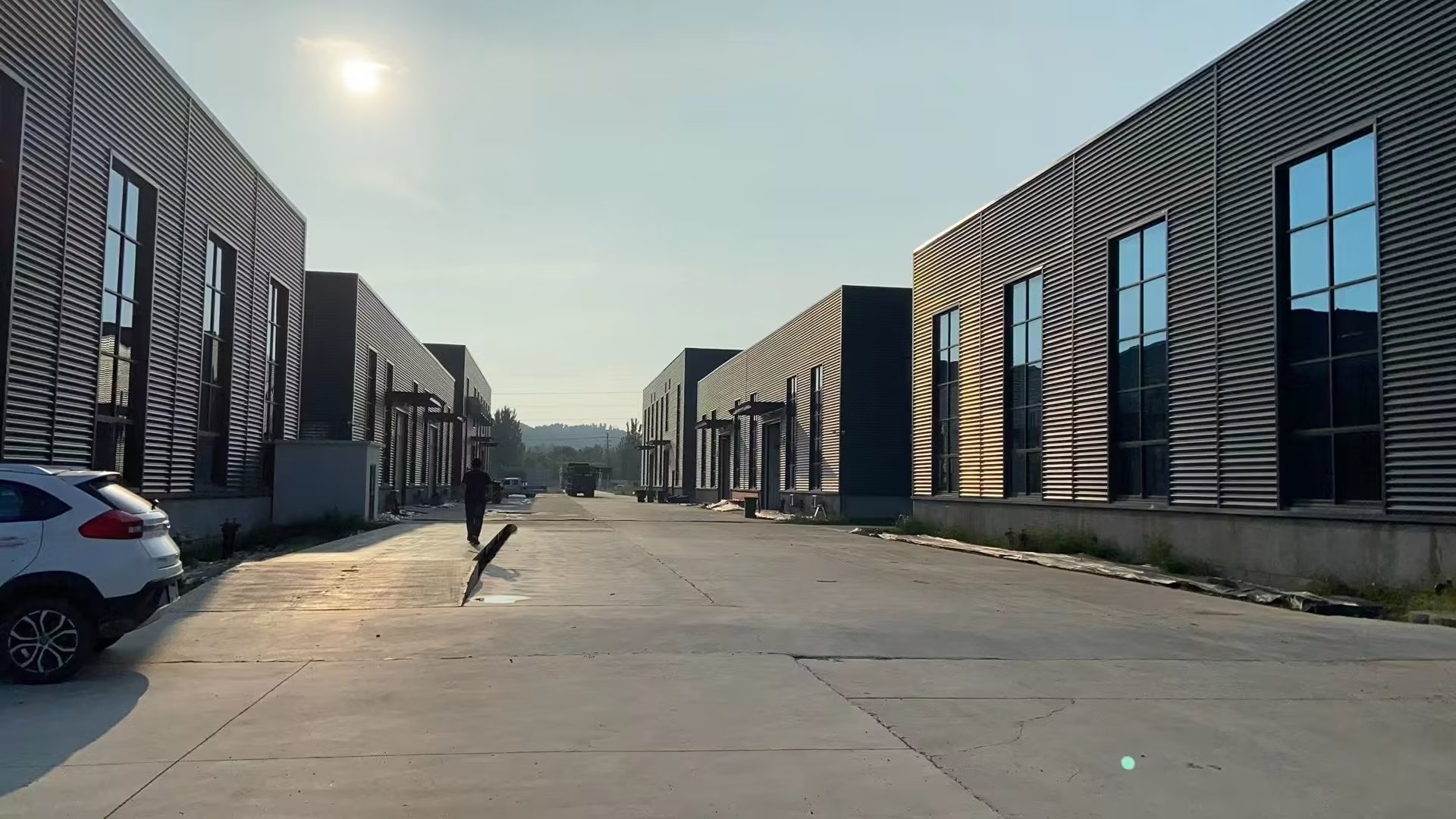 15e0e951db69402302c5279d13ef115b_b&bo=gAc4BIAHOAQBByA!&rf=viewer_4